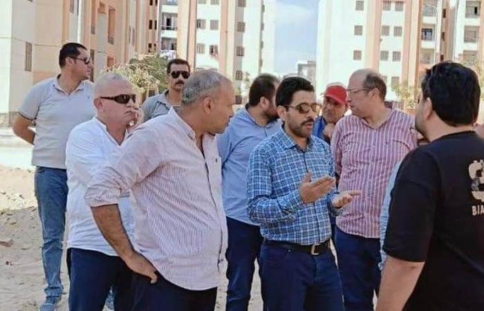 وزير الإسكان يتابع موقف تنفيذ وحدات «سكن لكل المصريين» بعددٍ من المدن الجديدة