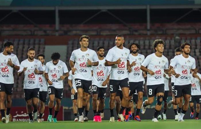 مدرب منتخب مصر السابق يتولى تدريب باناثينايكوس اليوناني