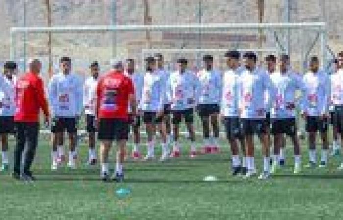 بالصور.. منتخب مصر يخوض تدريباته باستاد الدفاع الجوي قبل السفر إلي كاب فيردي