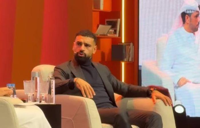 محمد صلاح: العقلية هي الفارق بين اللاعب الأجنبي والعربي وليس الموهبة