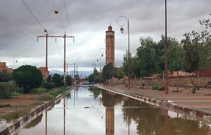 منخفض جوي غرب جزر الكناري يسبب زخات مطرية قوية في المغرب