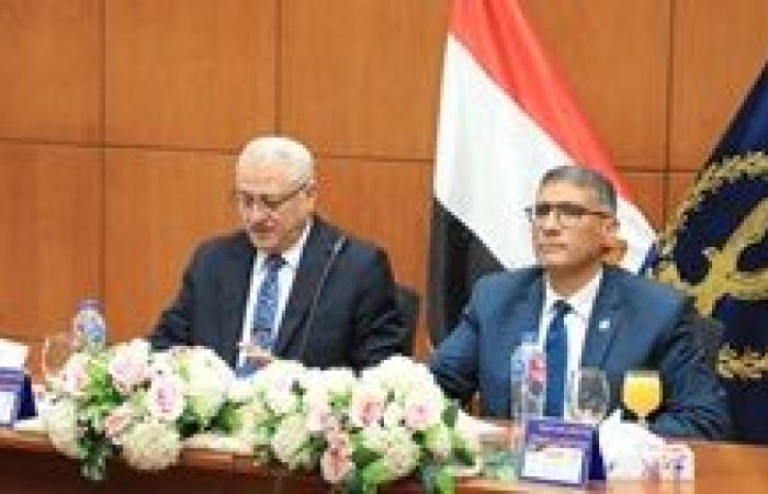 محافظ الجيزة ومدير الأمن يشهدان مراسم إجراء القرعة العلنية للحج