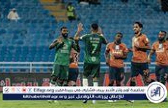 بين الشوطين.. الأهلي يتقدم بهدف رياض محرز أمام الفيحاء في دوري روشن السعودي