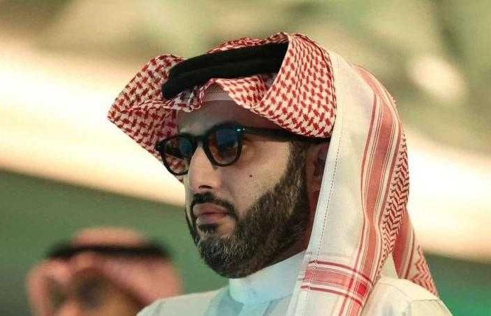 تركي آل الشيخ ينعى الملحن محمد رحيم