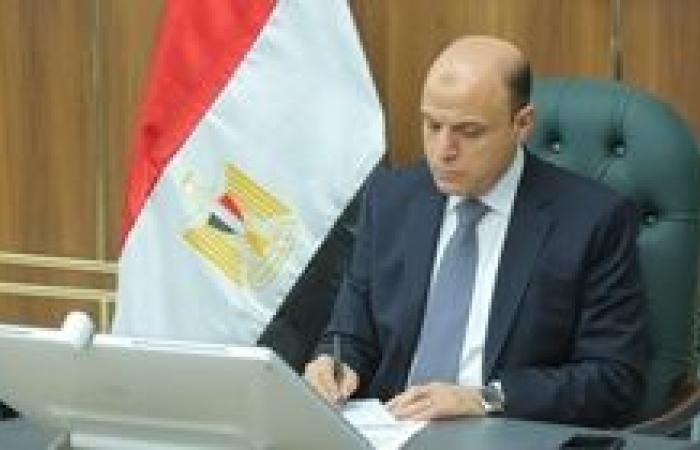 ترقية (12870) معلما بكفر الشيخ إلى الوظيفة الأعلى