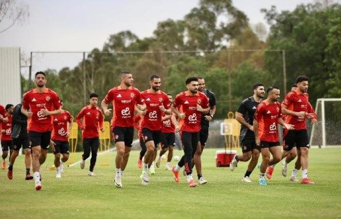 أول مران للأهلي في جنوب إفريقيا استعدادًا لـ أورلاندو بيراتس.. محاضرة وفقرة بدنية