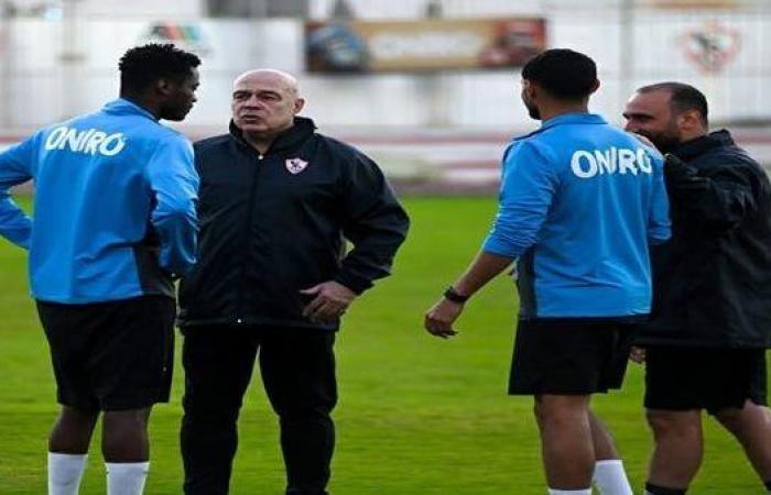 الدوري المصري.. جروس يلقي محاضرة على لاعبي الزمالك قبل لقاء سيراميكا