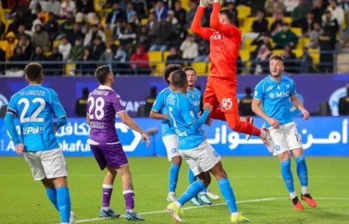 لوكاكو يتحدى دي خيا.. تشكيل مباراة نابولي ضد فيورنتينا في الدوري الإيطالي