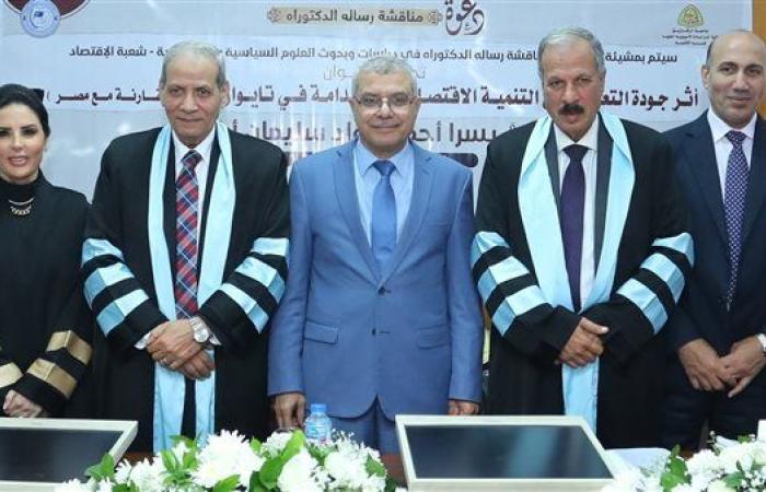 جامعة الزقازيق تستقبل وزير التربية والتعليم الأسبق خلال زيارة لمناقشة رسالة دكتوراه