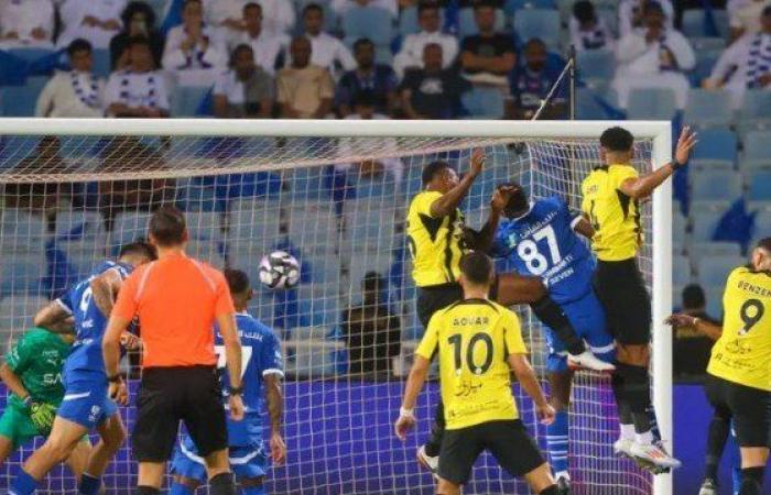 التشكيل الرسمي لـ كلاسيكو الهلال والاتحاد بكأس خادم الحرمين الشريفين