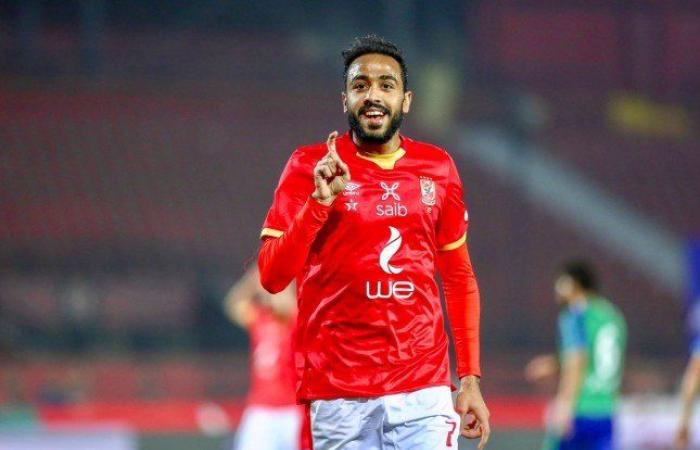 هل يرحل اللاعب محمود كهربا عن صفوف الأهلي المصري؟.. الإعلامي أحمد شوبير يكشف التفاصيل