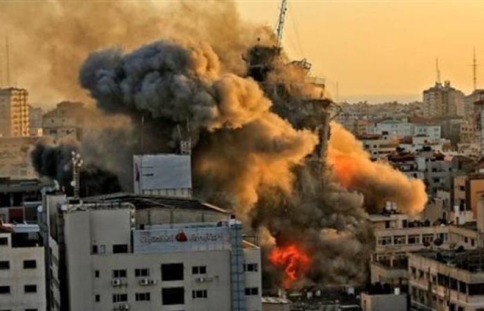 فلسطين.. إصابات جراء قصف إسرائيلي بمحيط المسجد الشافعي غربي خان يونس