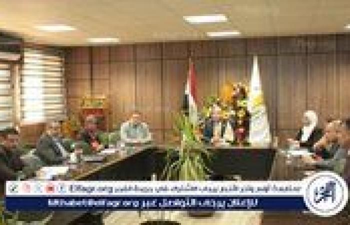 رئيس جامعة أسيوط يتابع خطة عمل اللجنة العليا للتدريب والتطوير