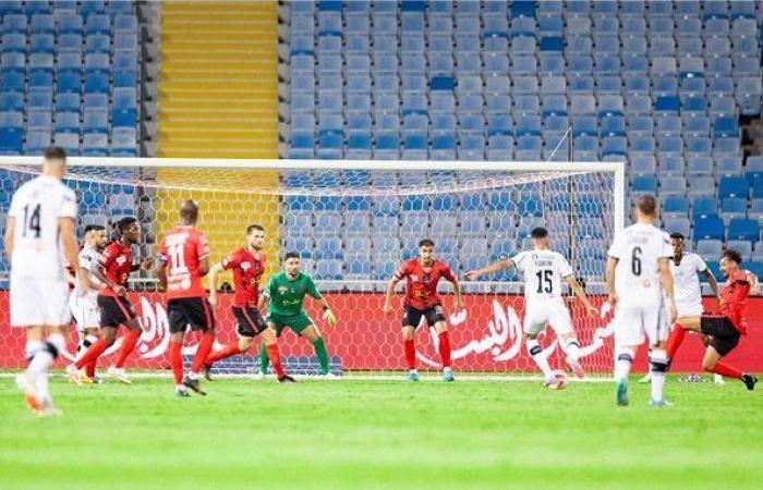 شاهد.. البث المباشر لمباراة الشباب والرياض في الدوري السعودي