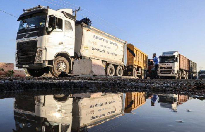 بدء دخول المساعدات الإنسانية إلى جنوب قطاع غزة عبر شارع صلاح الدين