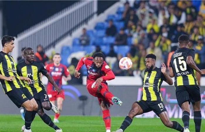 شاهد.. بث مباشر لمباراة ضمك والاتحاد في دوري روشن السعودي