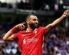 مستغلاً التوقف الدولي.. محمد صلاح يشارك صور له برفقة بناته وزوجته فى ديزني لاند